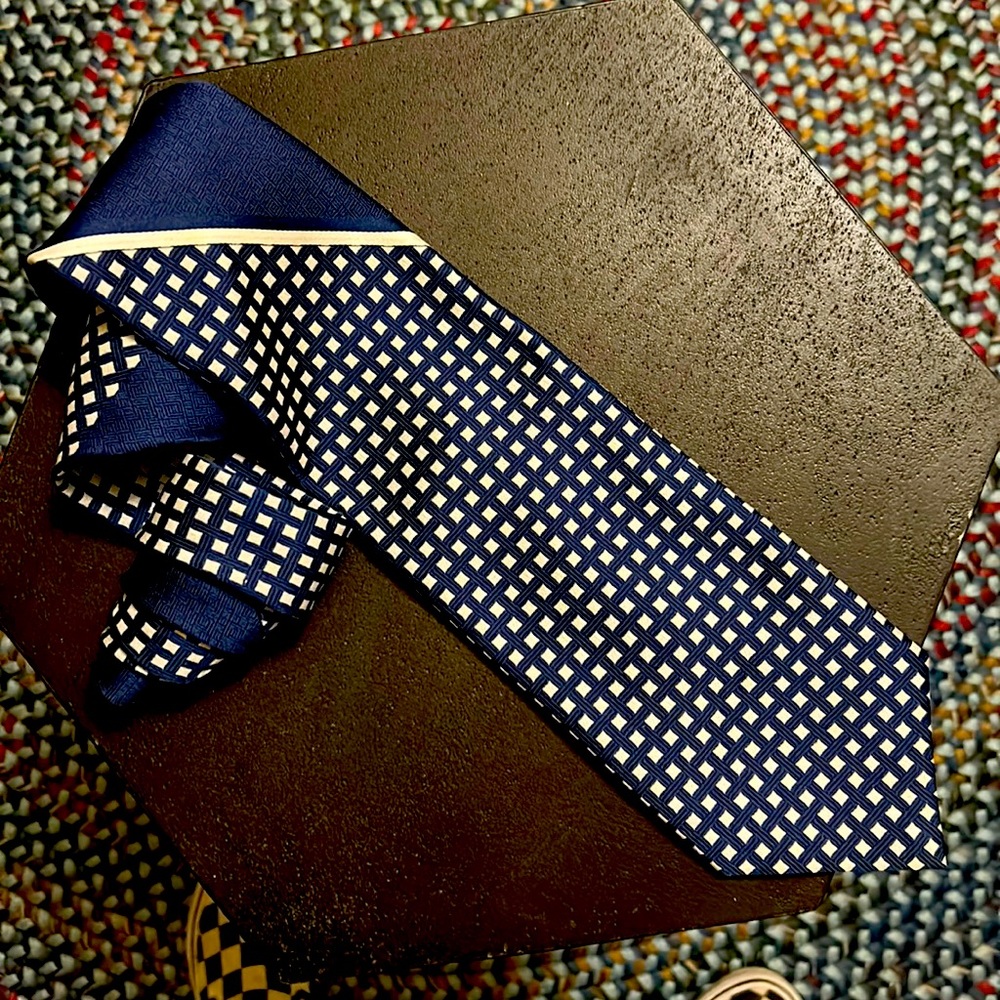 Vintage checkerboard Woolf Brothers woven polyester thick tie